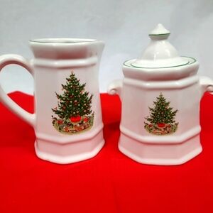 Pfaltzgraff Christmas Heritage Sugar‎ & Creamer Serving Set Vintage Discontinued